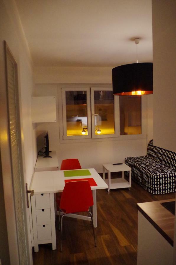 Studio La Reine Astrid Antibes Exterior foto